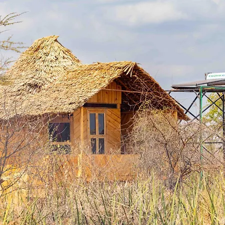 Olemayian Amboseli Cottages Kimana Exterior photo