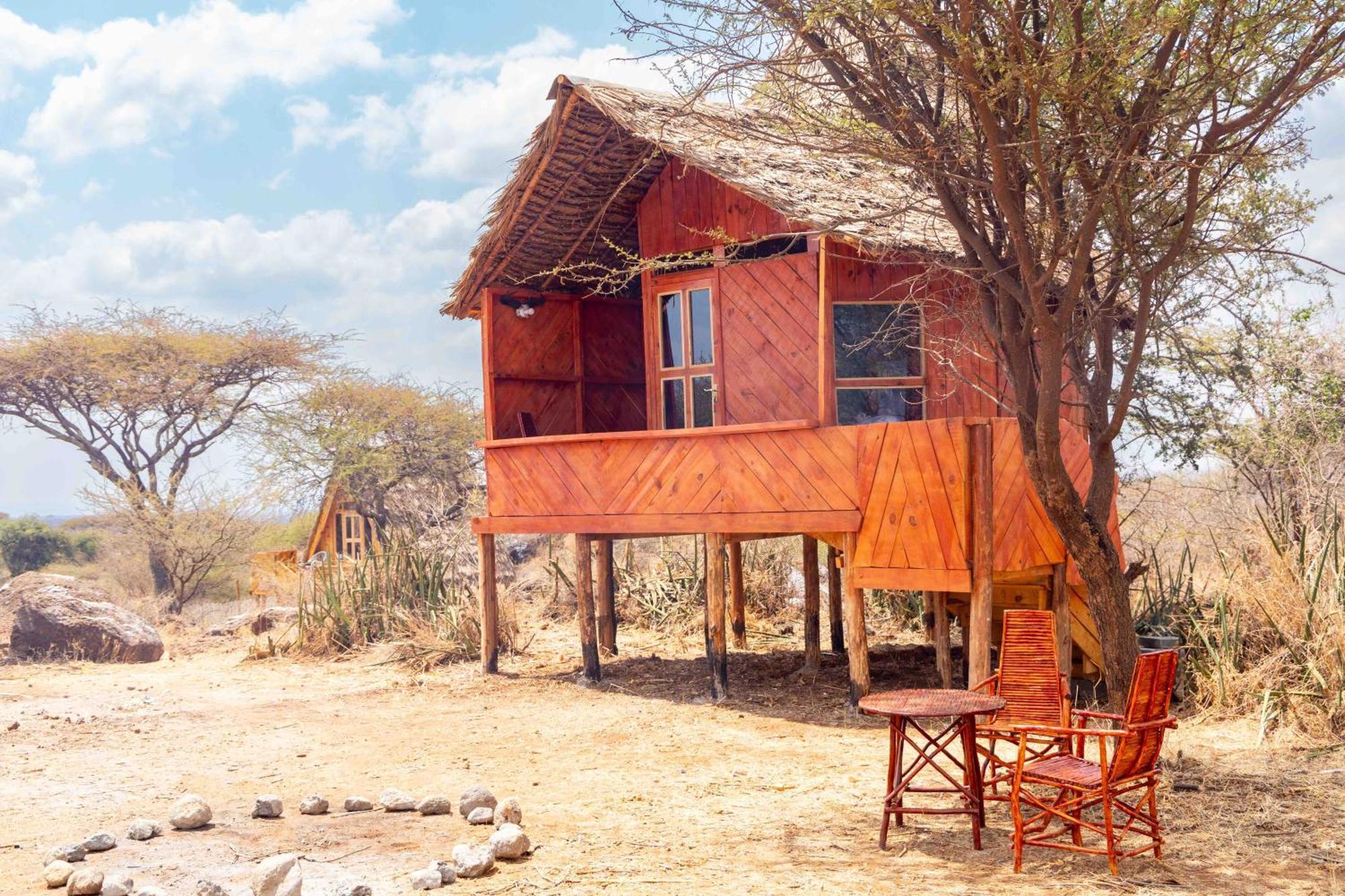 Olemayian Amboseli Lodge Kimana